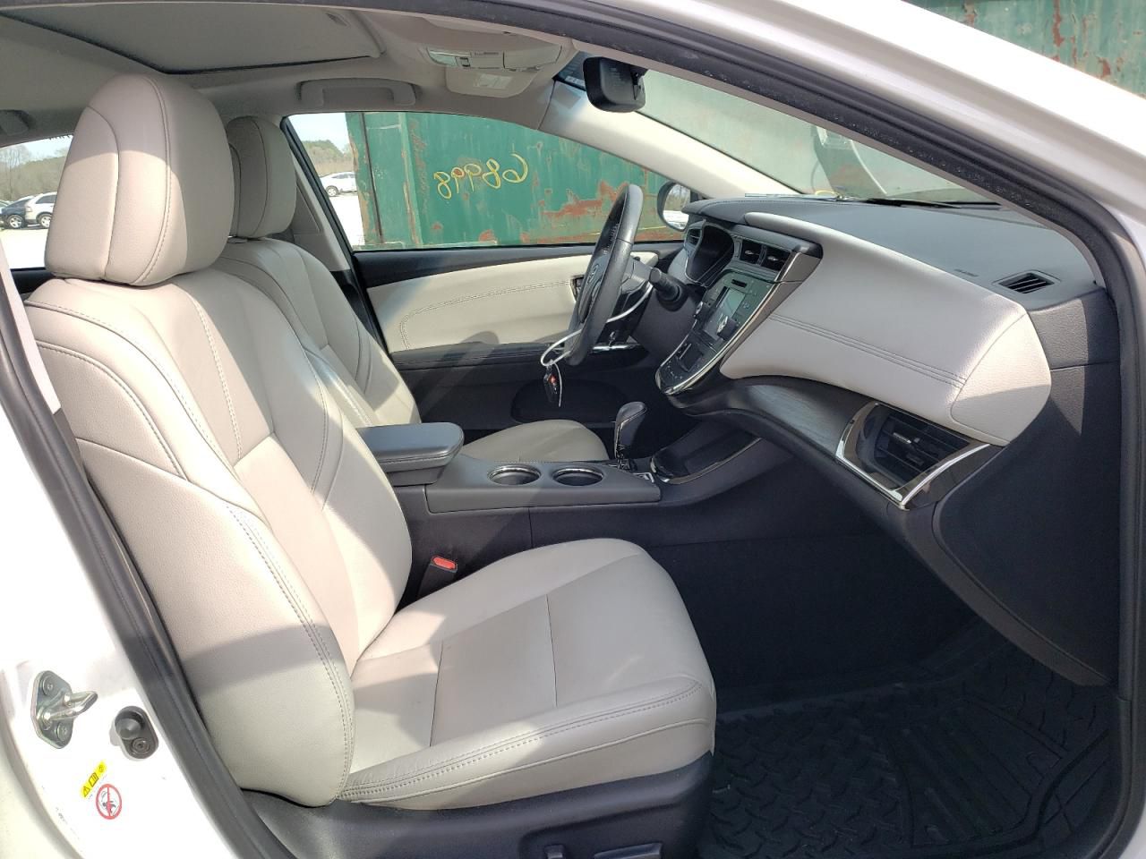 Toyota Avalon Xle 2018 White 3.5L 6 vin: 4T1BK1EB9JU272779