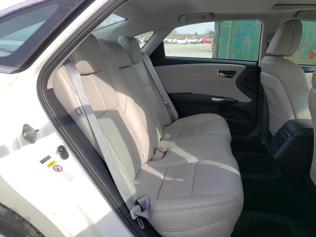 Toyota Avalon Xle 2018 White 3.5L 6 vin: 4T1BK1EB9JU272779