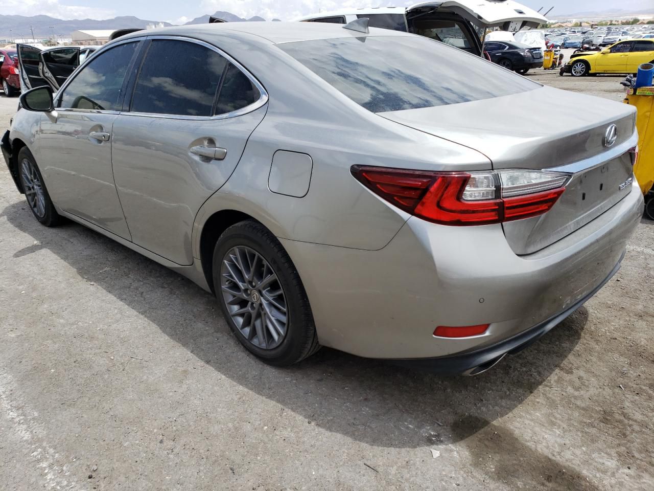 Lexus Es 350 2017 Gold 3.5L 6 vin: 58ABK1GG3HU055286