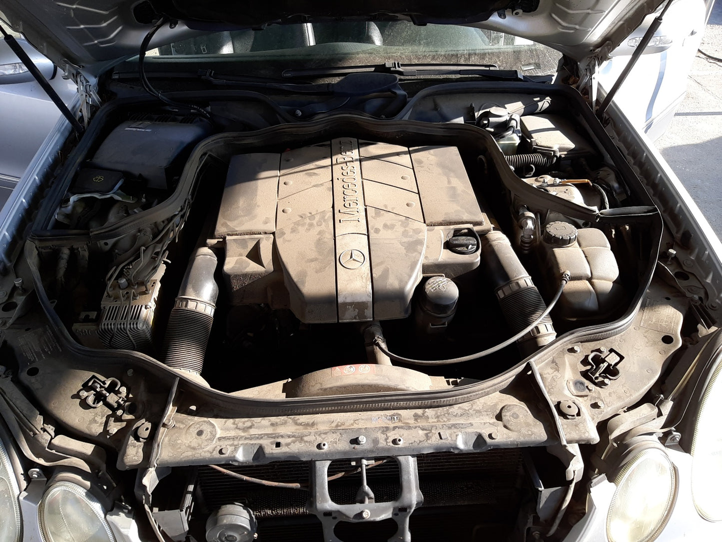 2005 MERCEDES-BENZ E 320 - WDBUH65JX5A610678