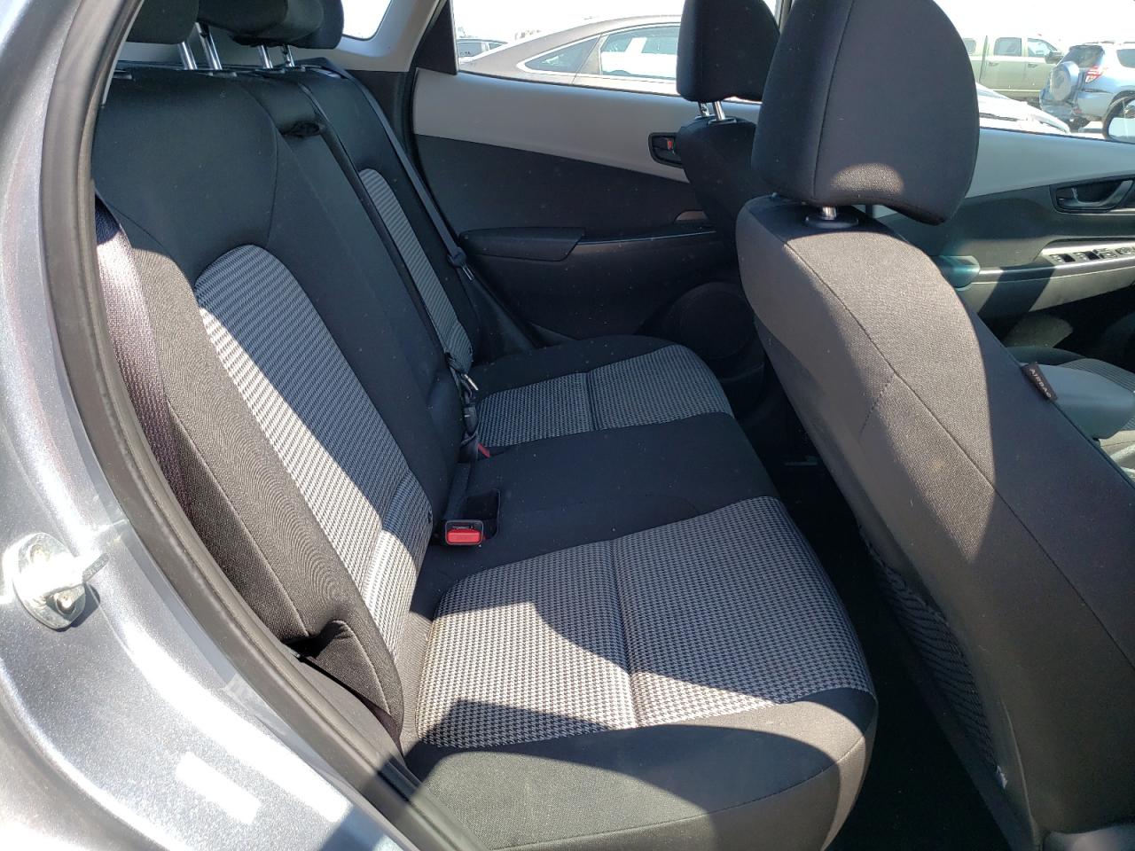 2020 HYUNDAI KONA SE - KM8K12AA7LU415849