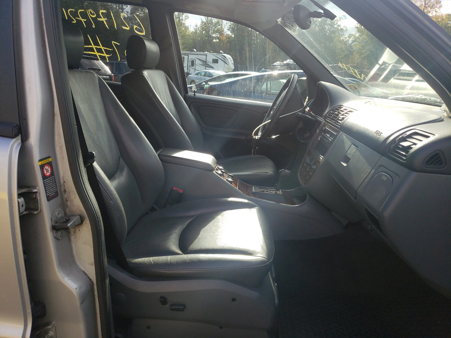 1998 MERCEDES-BENZ ML 320 - 4JGAB54E0WA020510