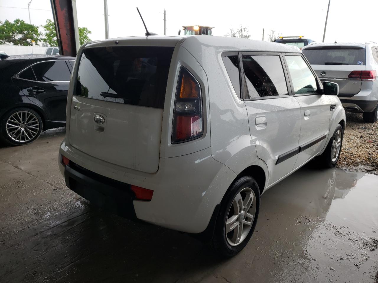 2010 KIA SOUL + - KNDJT2A28A7032856