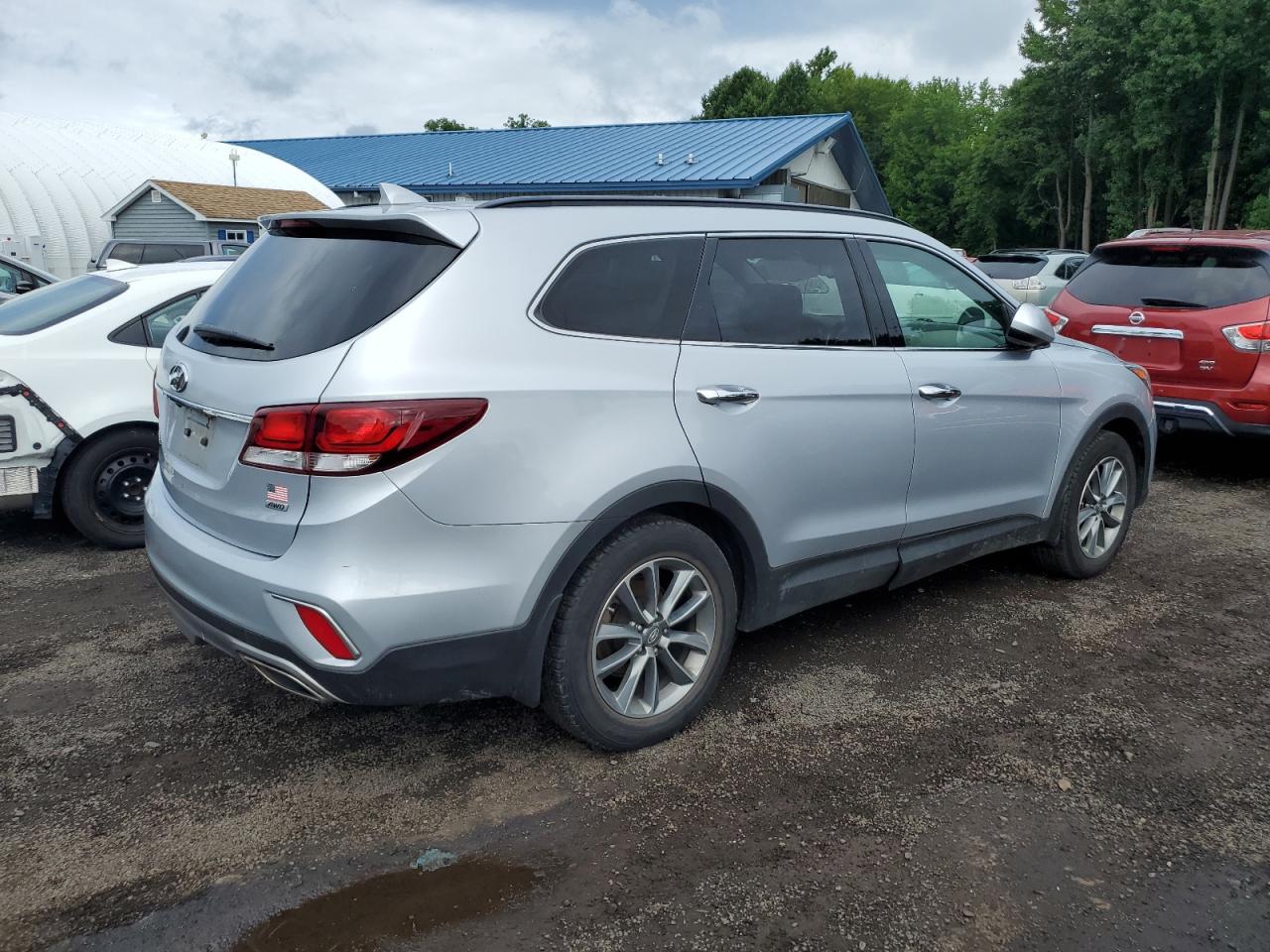 2017 HYUNDAI SANTA FE S - KM8SMDHFXHU191908