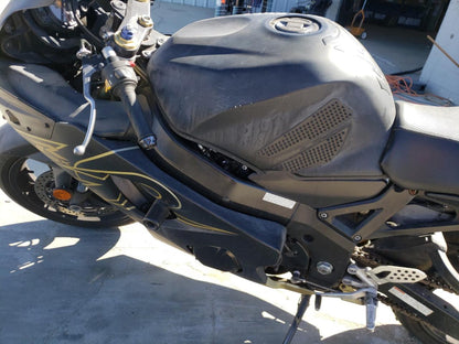 2005 SUZUKI GSX-R750 K - JS1GR7JA052108547