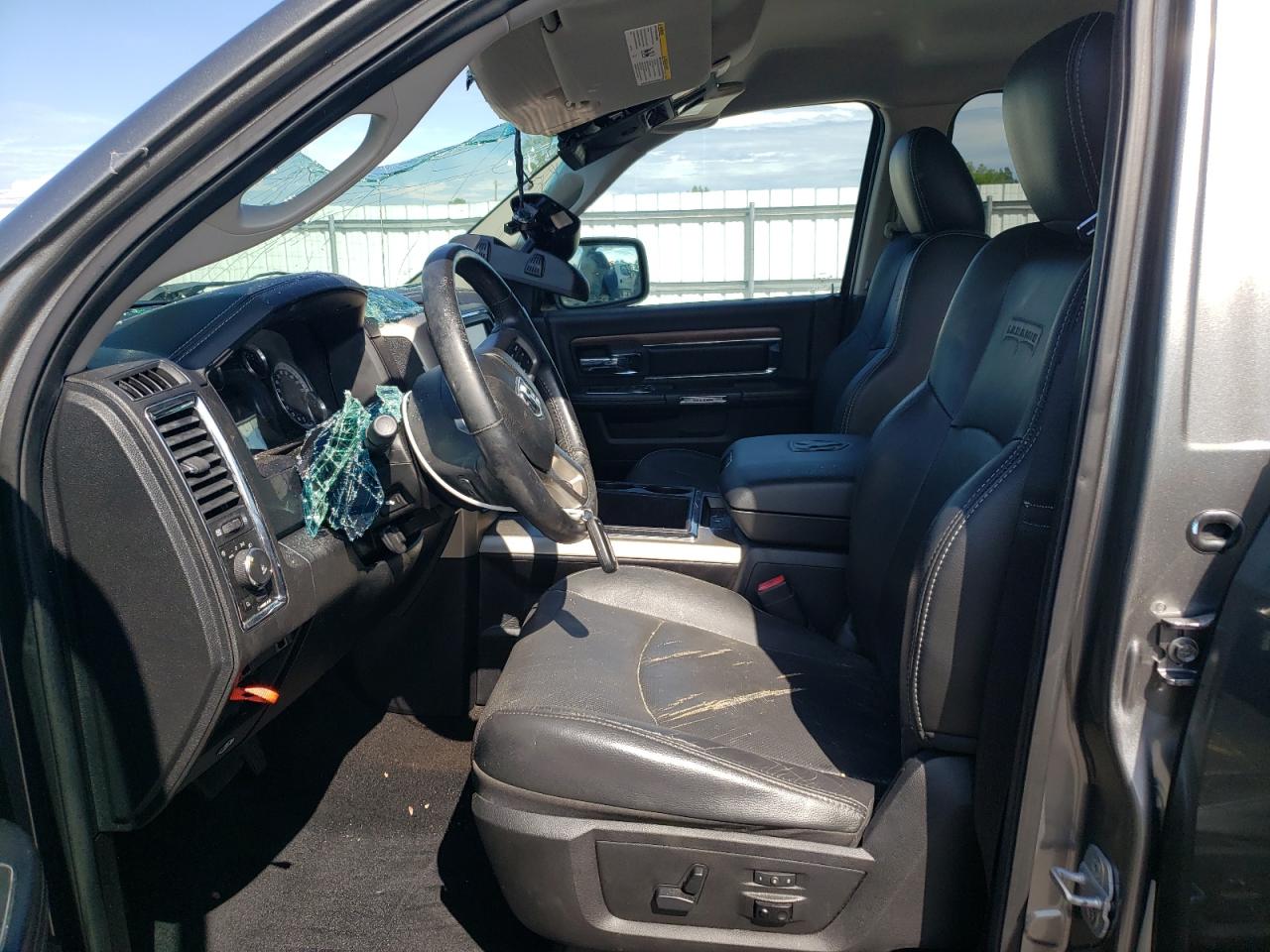 2013 RAM 1500 LARAM - 1C6RR7NT6DS670954