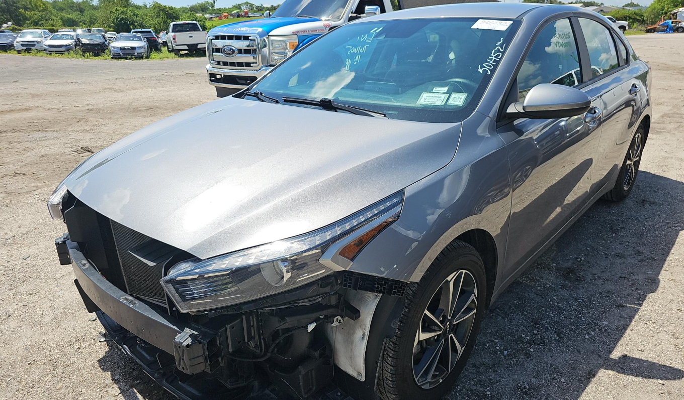 Kia Forte LXS 2022 Gray – 2.0L FWD Sedan | VIN: 3KPF24AD2NE426641