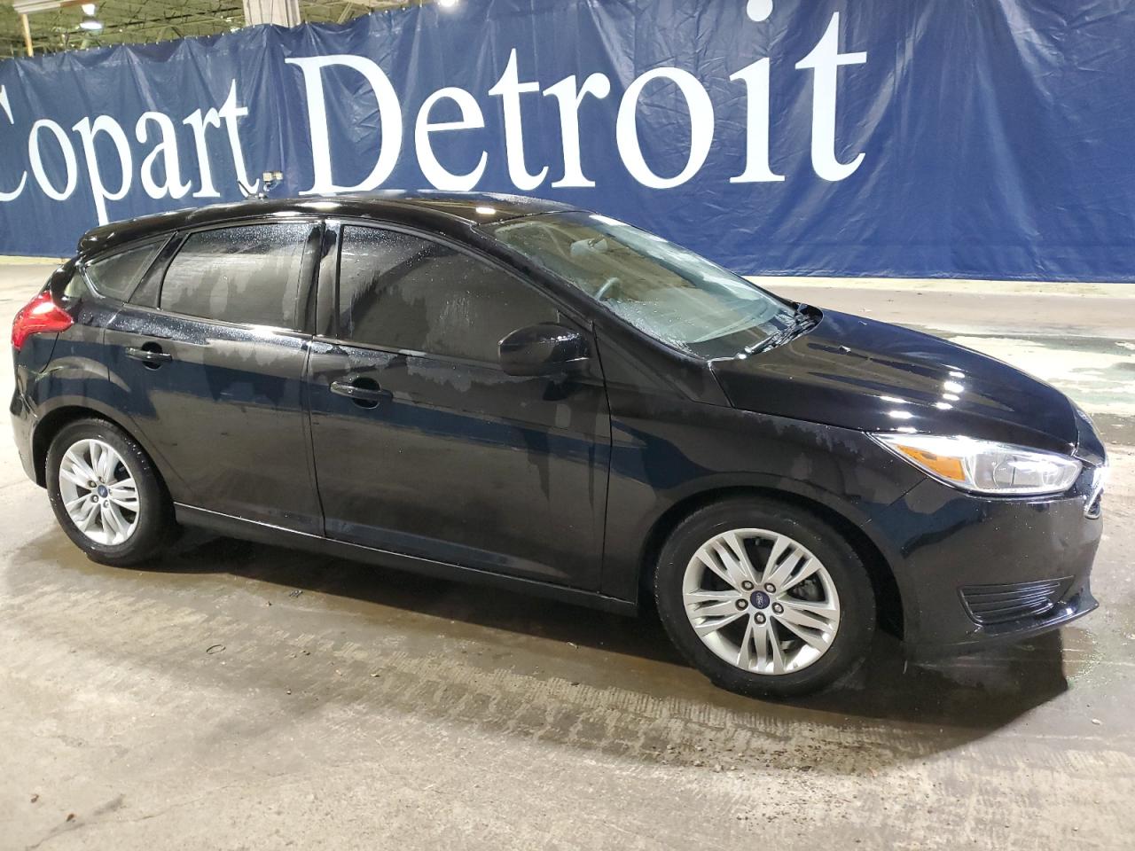 2018 FORD FOCUS SE - 1FADP3K27JL255392