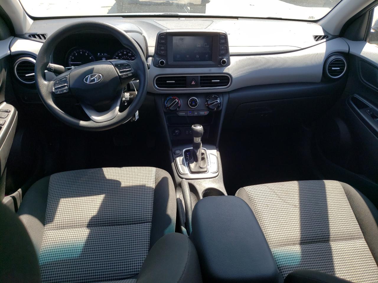 2020 HYUNDAI KONA SE - KM8K12AA7LU415849