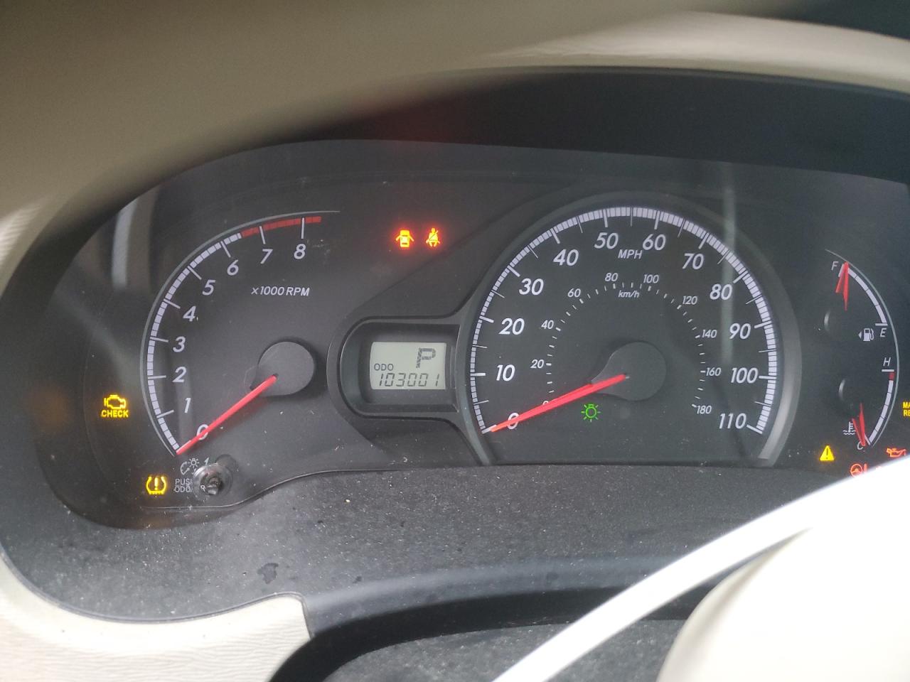 2011 TOYOTA SIENNA LE - 5TDKK3DC8BS094122