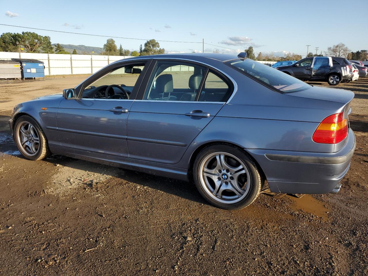 2004 BMW 330 I - WBAEV53464KM33154