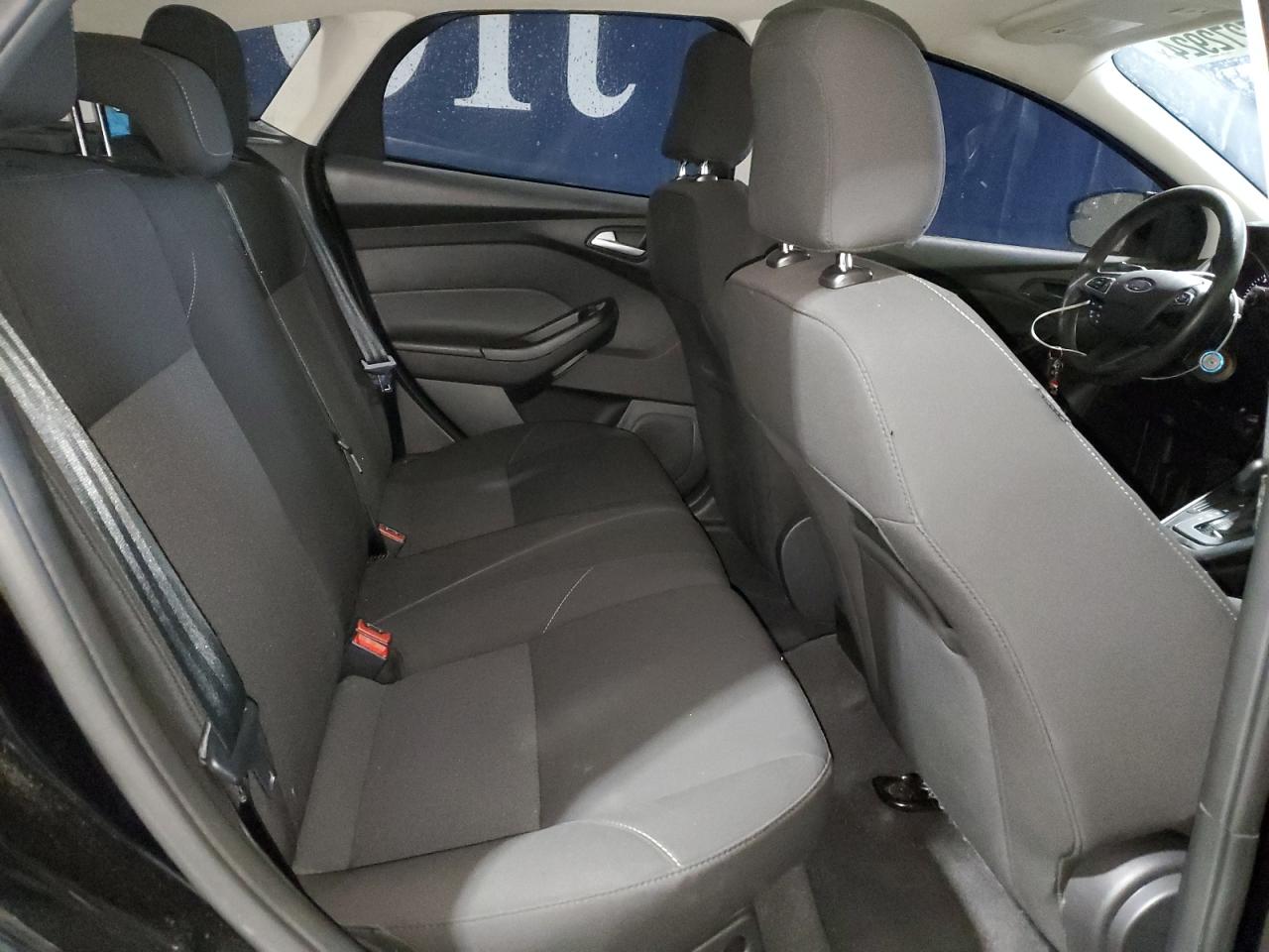 2018 FORD FOCUS SE - 1FADP3K27JL255392