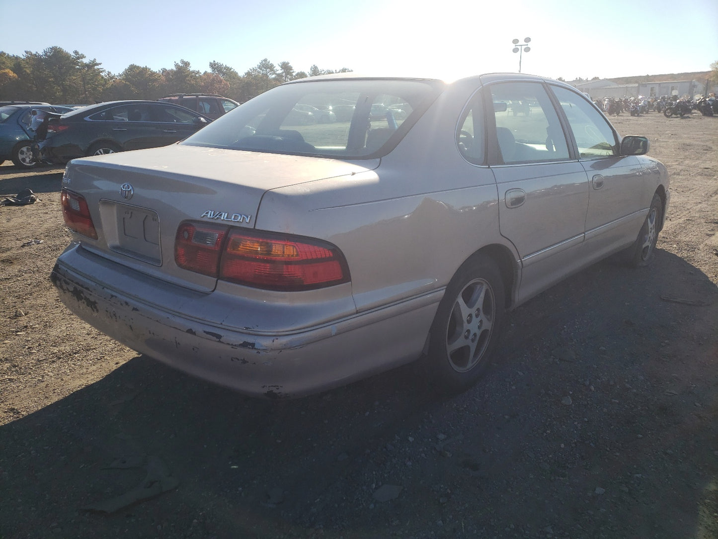 1998 TOYOTA AVALON XL - 4T1BF18B3WU251885