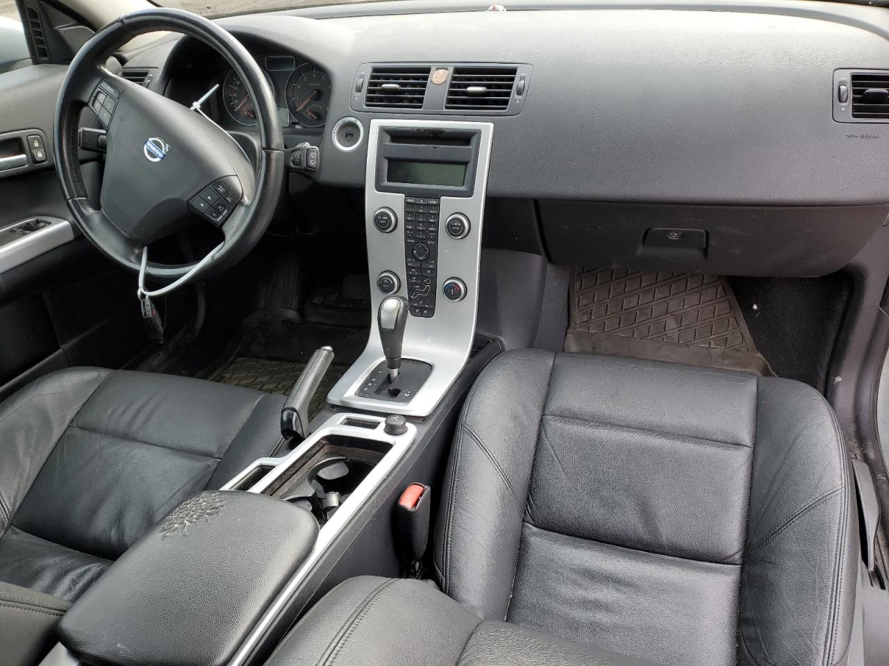 2013 VOLVO C30 T5 - YV1672MK2D2310295