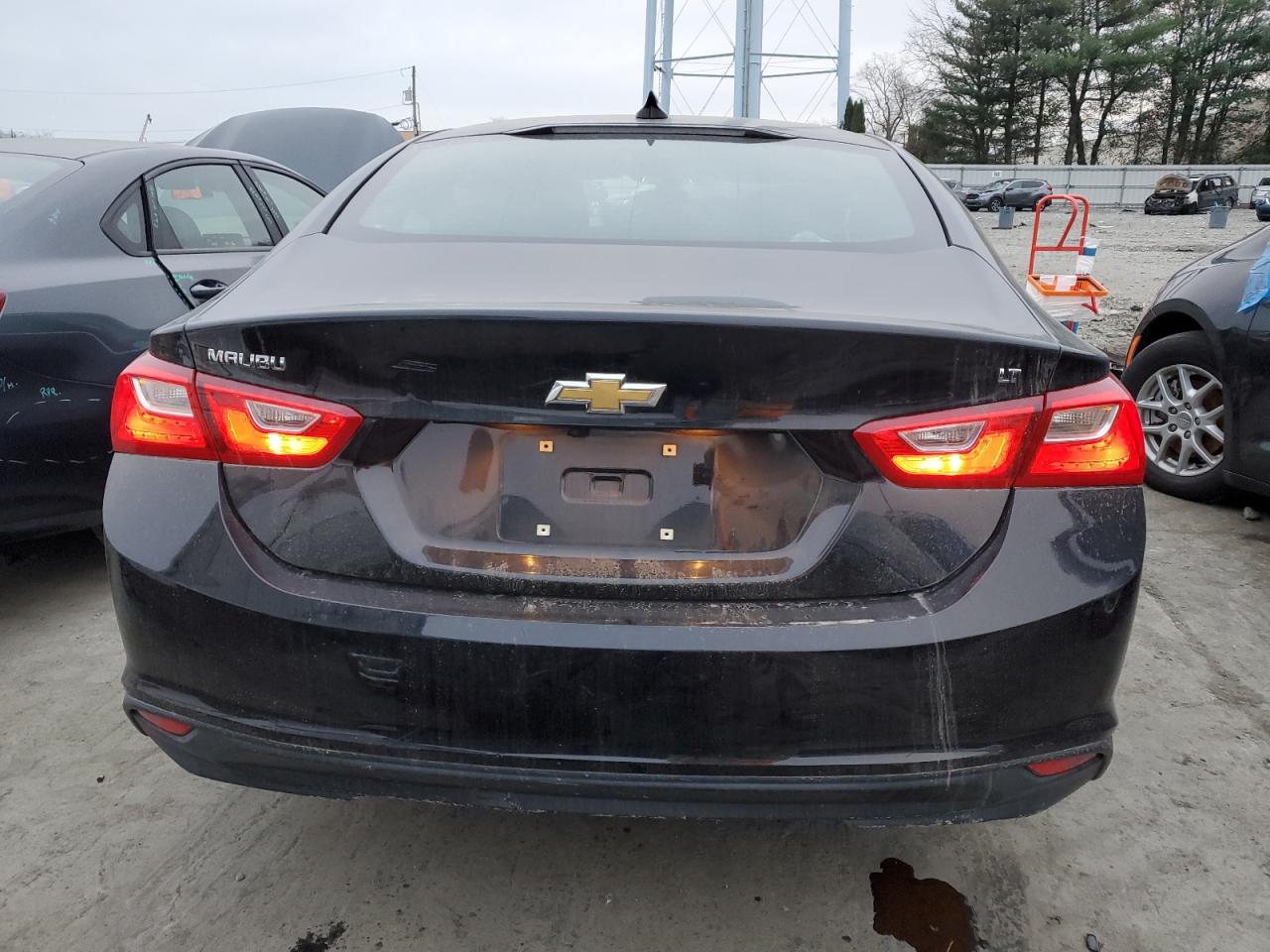 2018 CHEVROLET MALIBU LT - 1G1ZD5ST5JF247795