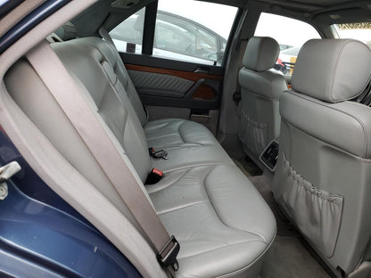 1992 MERCEDES-BENZ 400 SE - WDBGA42E7NA041110