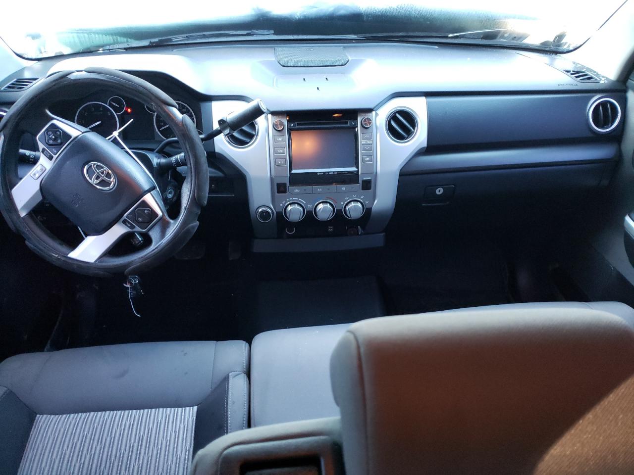 2017 TOYOTA TUNDRA DOU - 5TFUM5F11HX071374