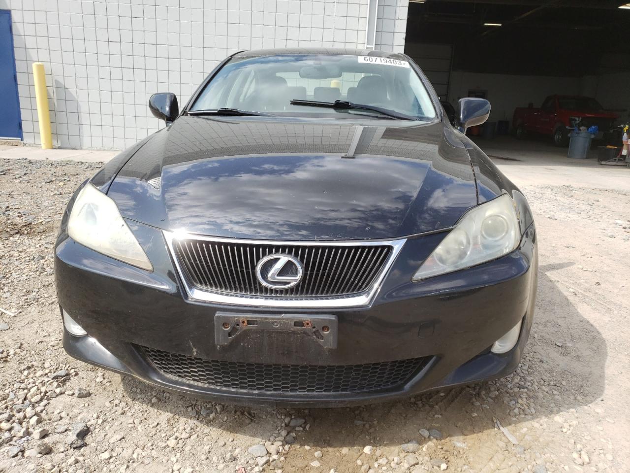 2008 LEXUS IS 250 - JTHCK262382025579
