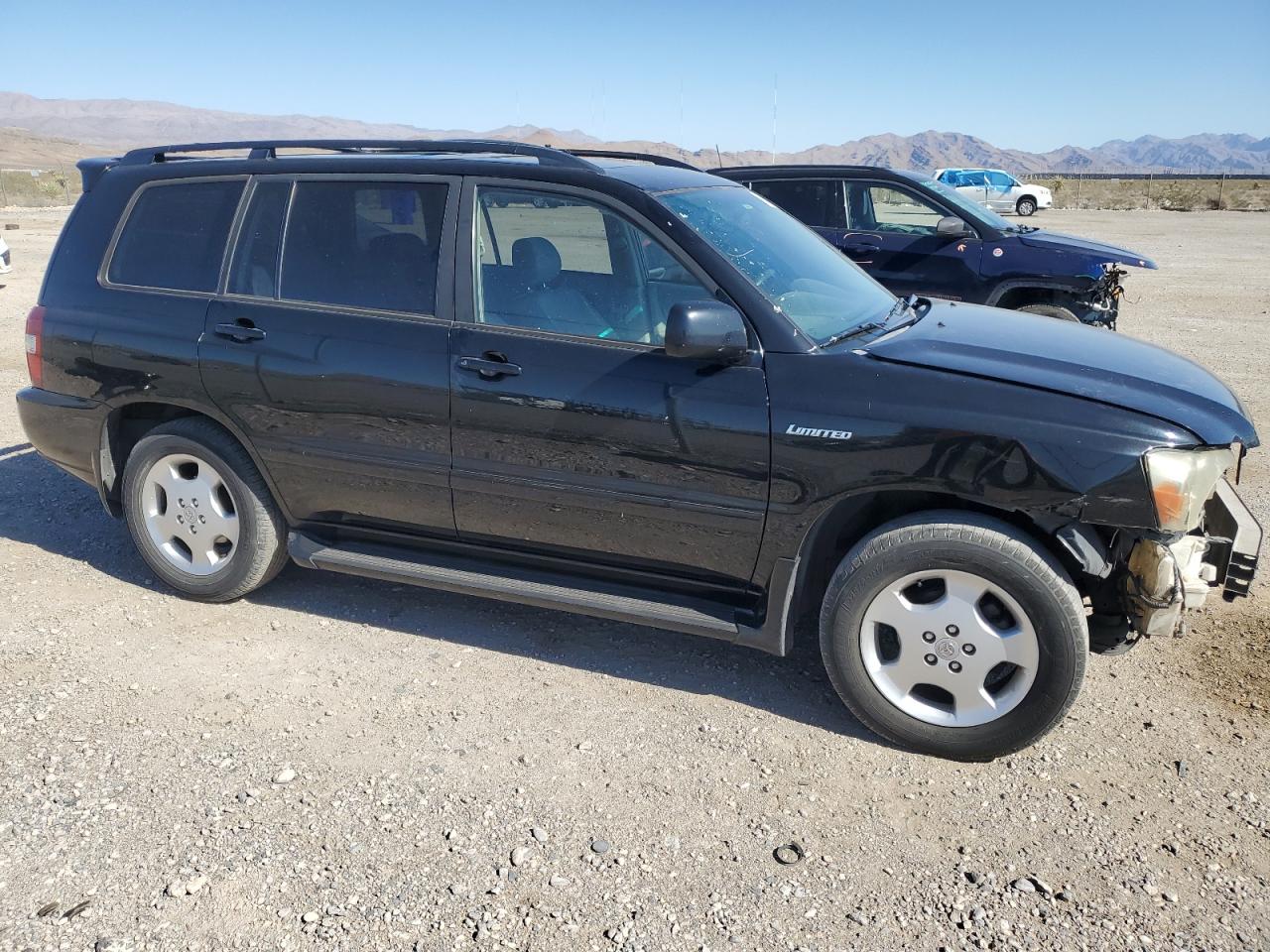 2005 TOYOTA HIGHLANDER - JTEDP21A050044275