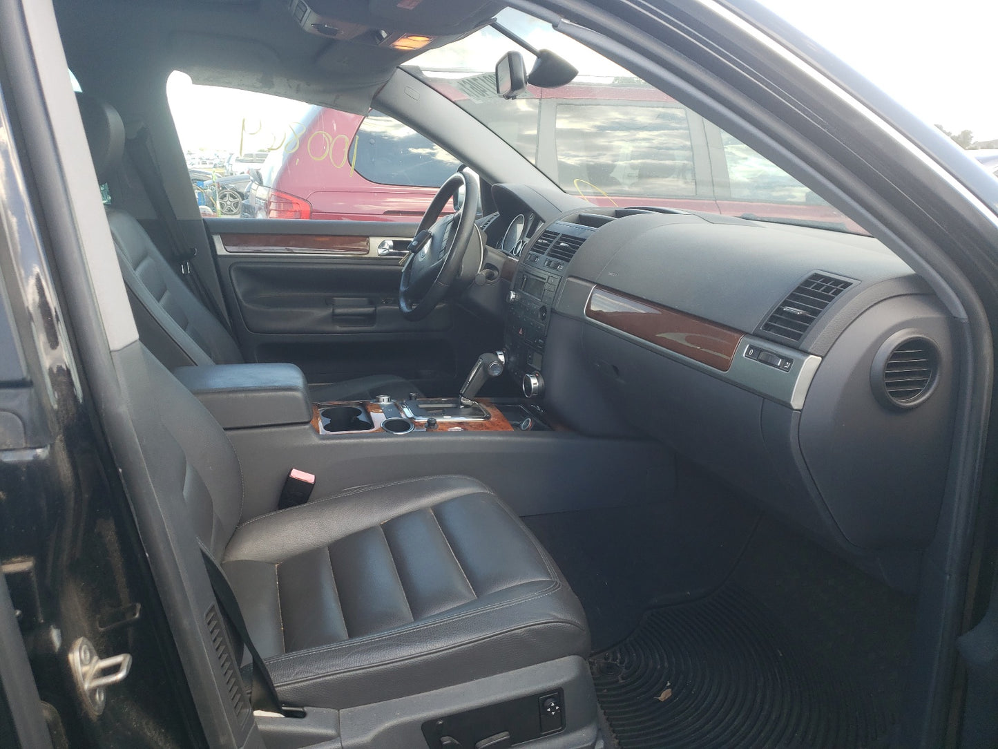 2007 VOLKSWAGEN TOUAREG V6 - WVGZE77L97D005729