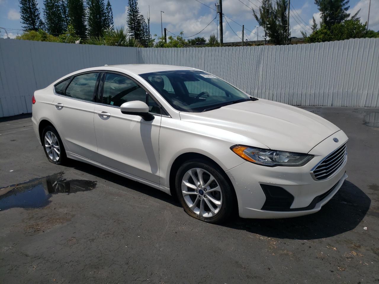 2020 FORD FUSION SE - 3FA6P0HD0LR125491