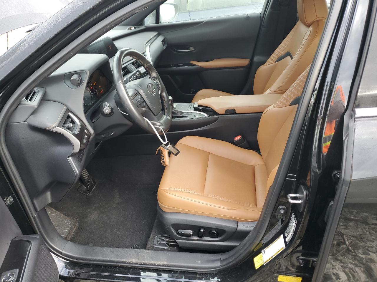 2021 LEXUS UX 200 - JTHP3JBH6M2042566