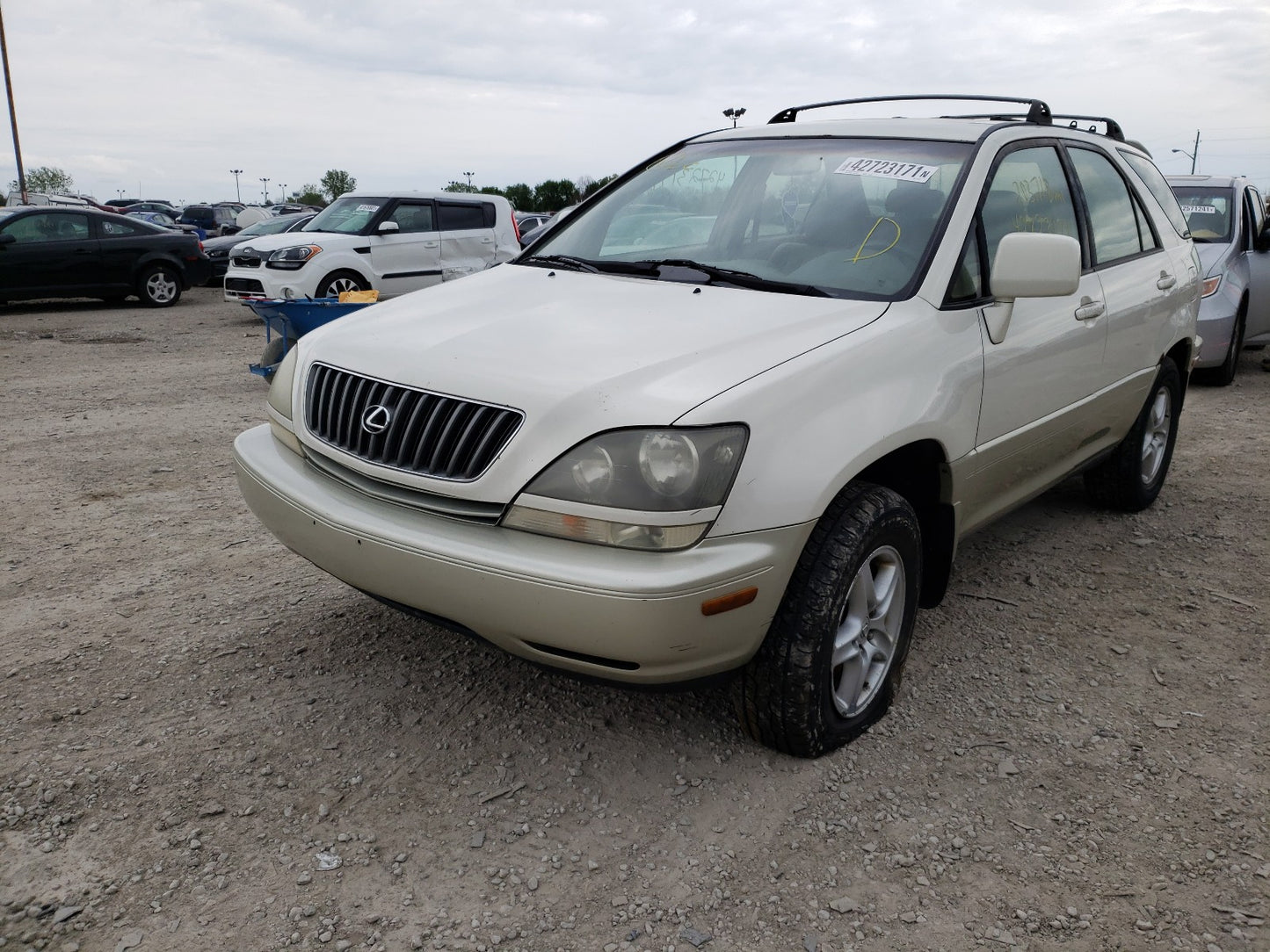1999 LEXUS RX 300 - JT6HF10U5X0012401