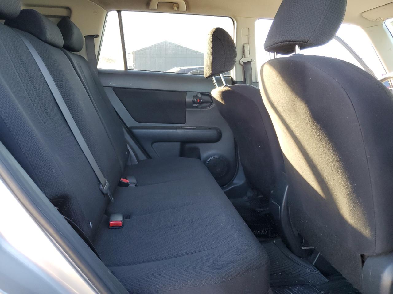 2008 TOYOTA SCION XB - JTLKE50E581015705