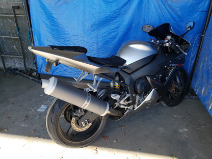 2002 YAMAHA YZF-R1 - JYARN10Y12A000747