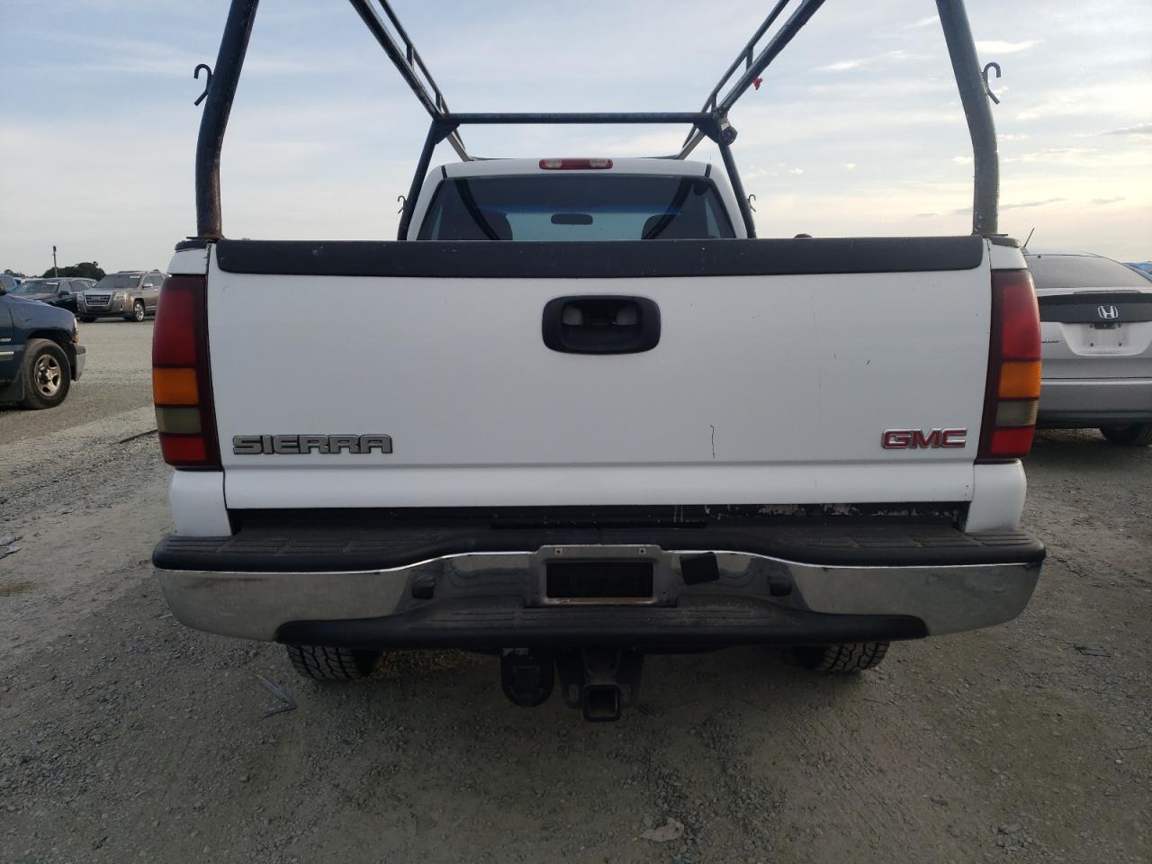 2004 GMC SIERRA C25 - 1GTHC24UX4E117046