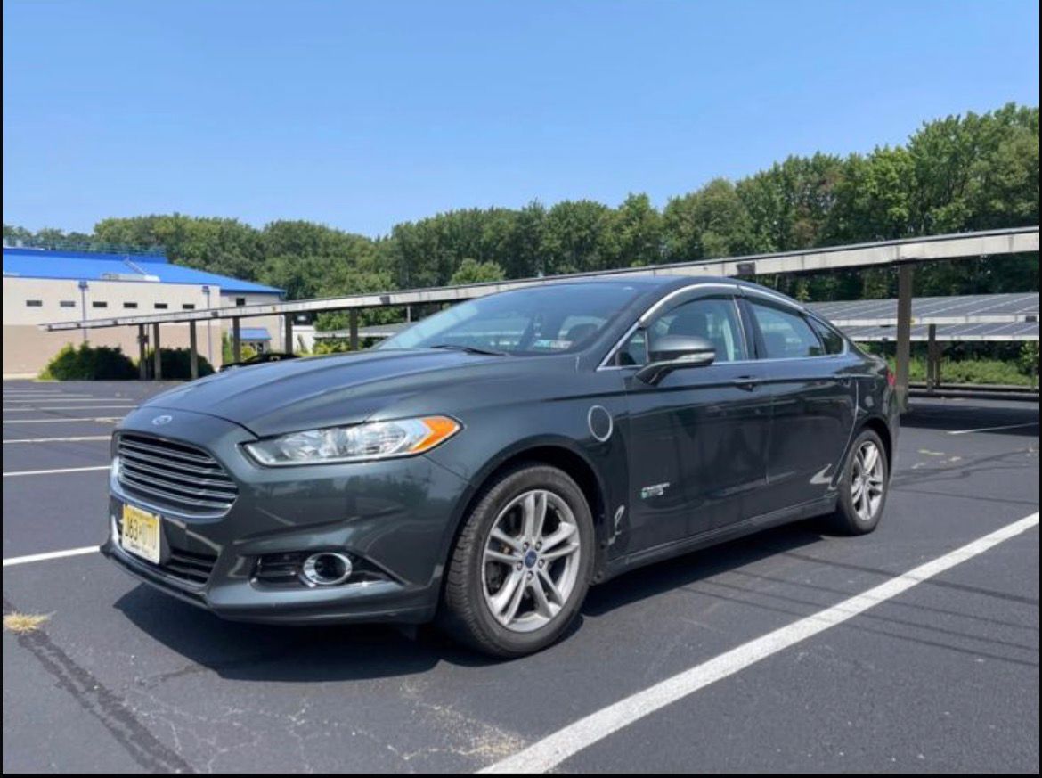 2014 Ford Fusion | 2.0L FWD | Run & Drive | VIN: 3FA6P0SU0FR204088