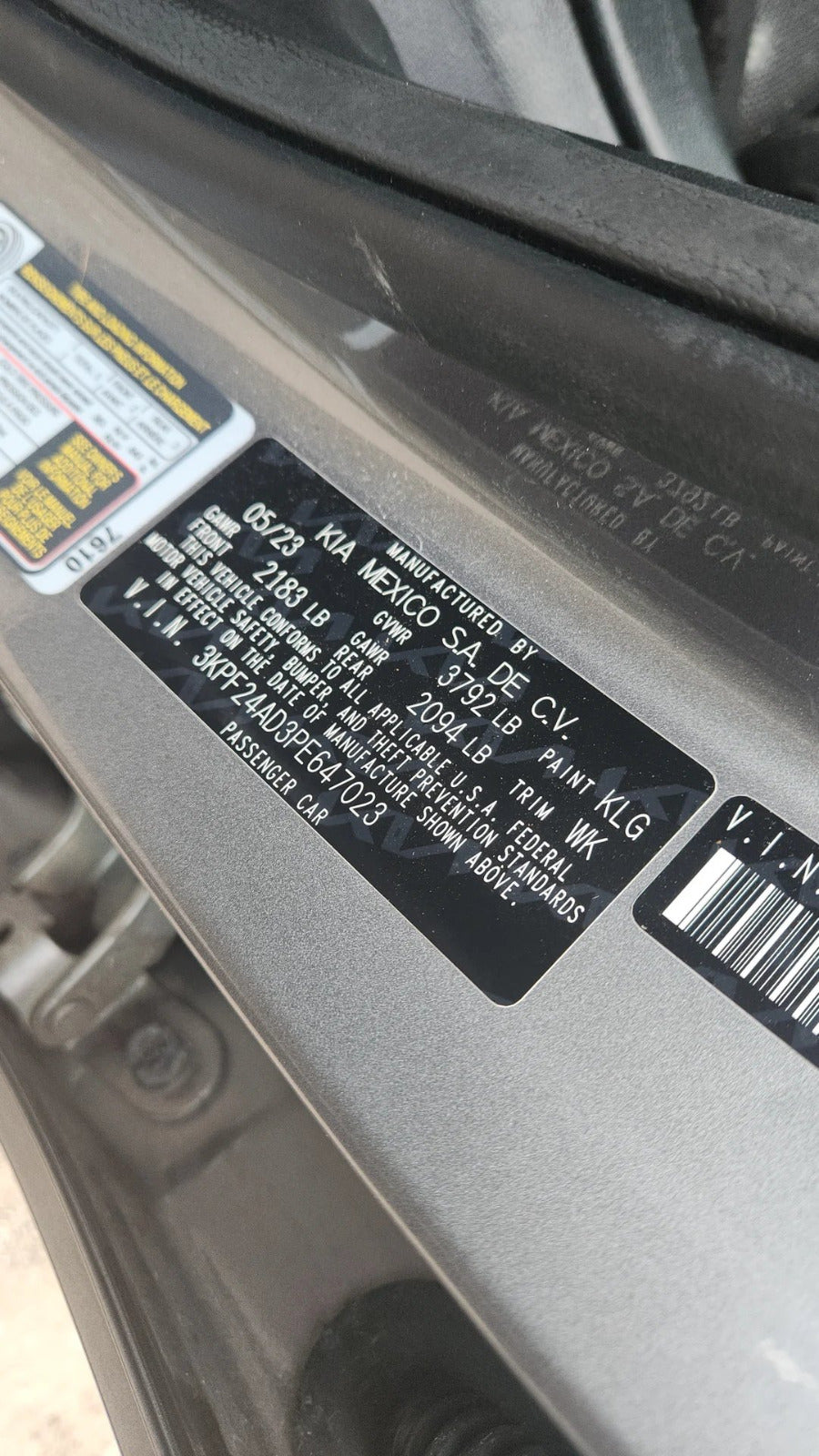 半9/23券 2023 Kia Forte LXS | Gray | 2.0L FWD Sedan | VIN