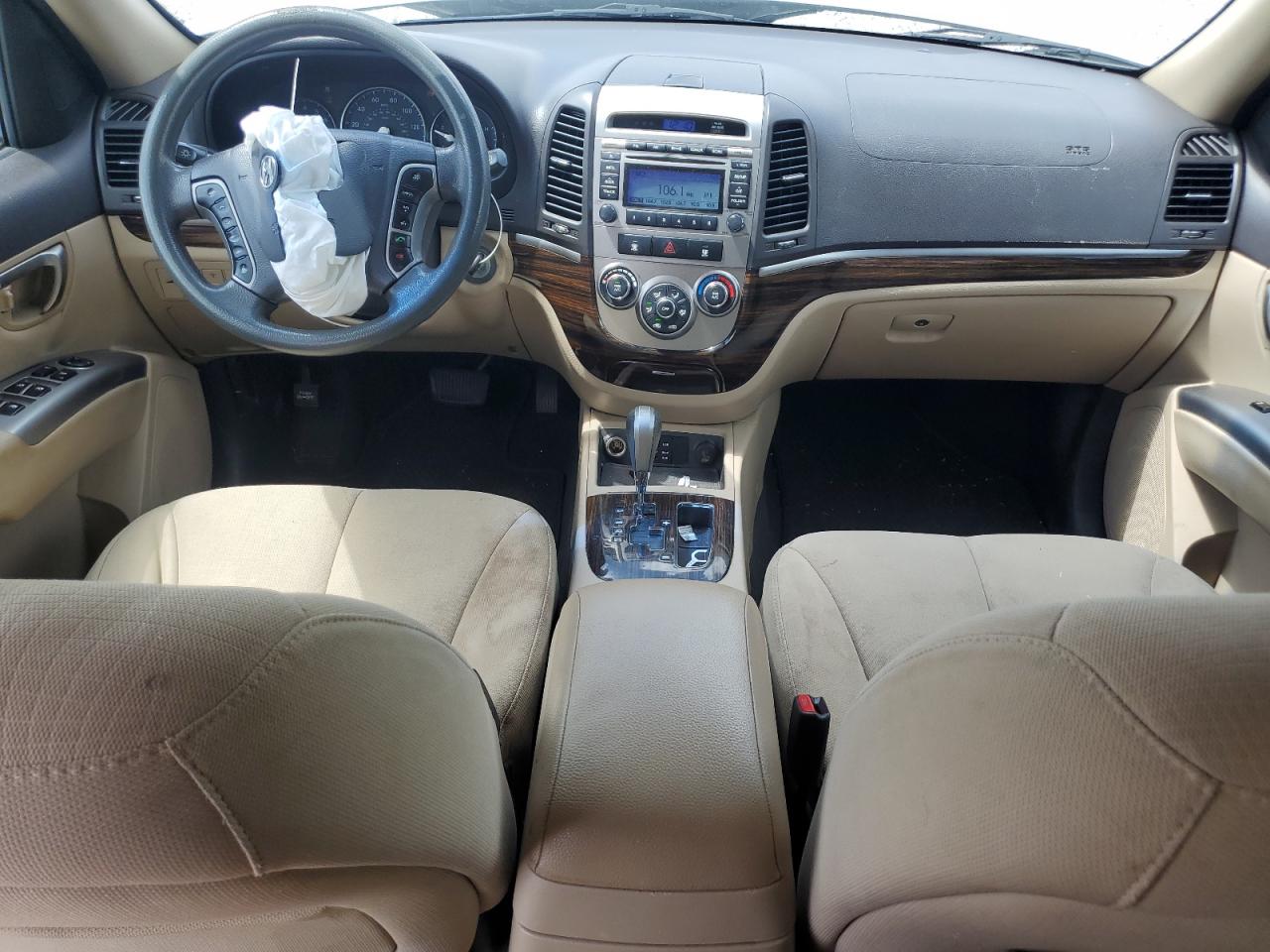 2012 HYUNDAI SANTA FE G - 5XYZGDAB6CG096385