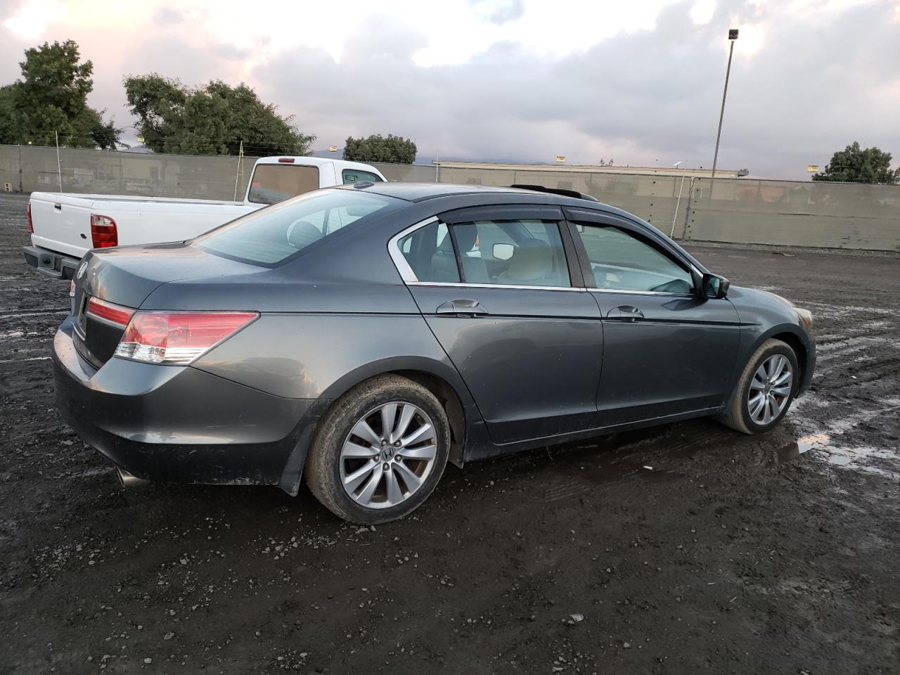 2011 HONDA ACCORD EXL - 1HGCP2F84BA039349