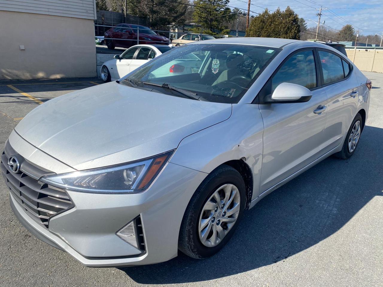 2019 HYUNDAI ELANTRA SE - KMHD74LF9KU758883