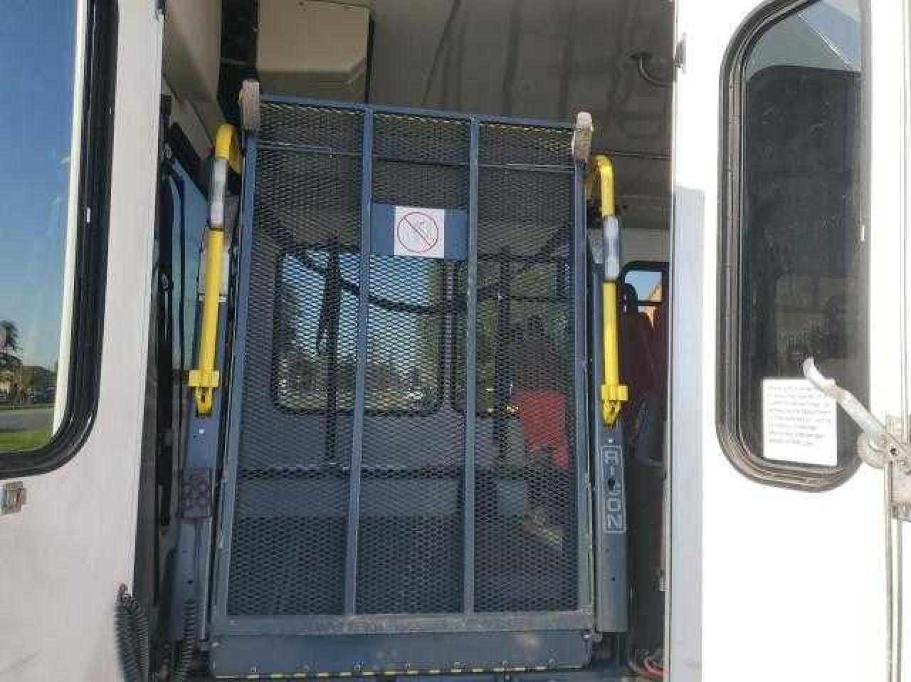 2010 FORD ECONOLINE - 1FDFE4FS6ADB01805