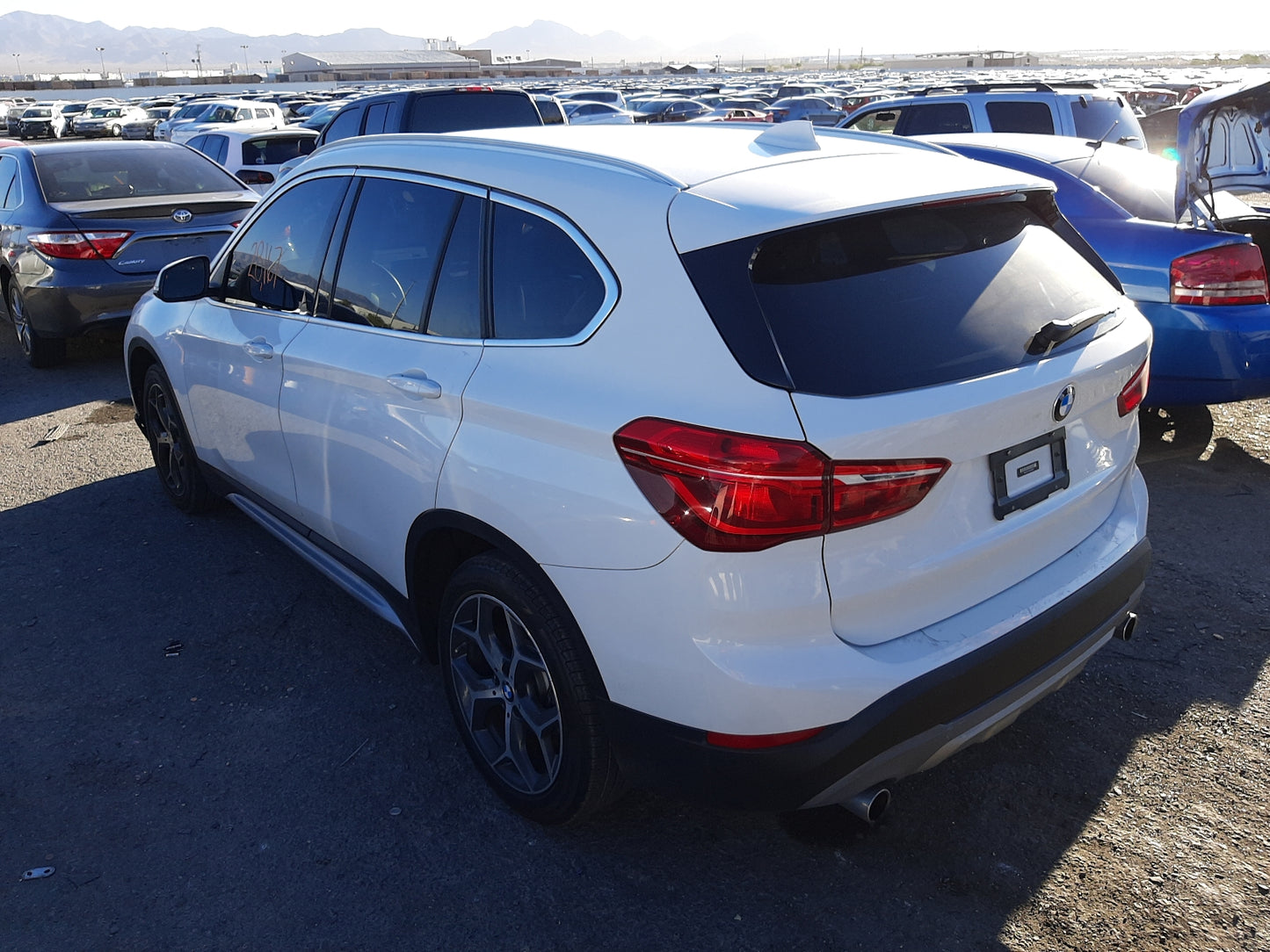 2018 BMW X1 SDRIVE2 - WBXHU7C32J5H42299
