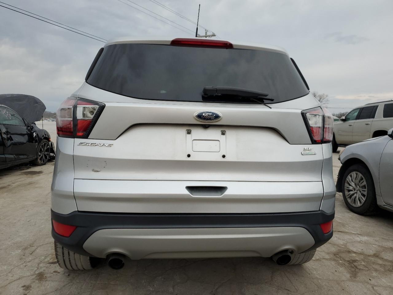 2017 FORD ESCAPE SE - 1FMCU0GD7HUA09806