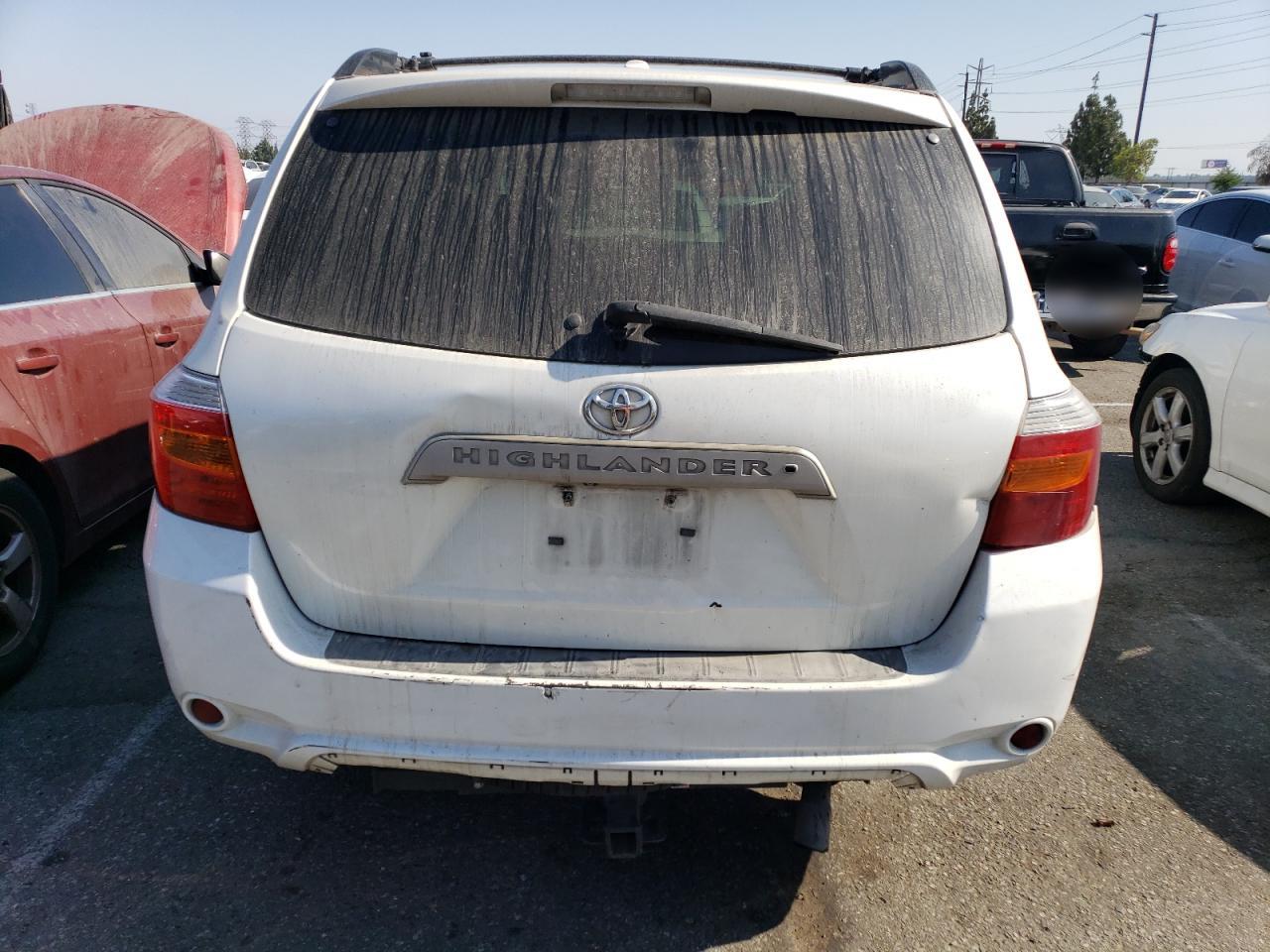 2010 TOYOTA HIGHLANDER - 5TDKK3EH1AS022526