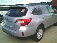 2015 Subaru Outback AWD | Silver | 2.5L 4-Cyl | VIN: 4S4BSBDC0G3270921