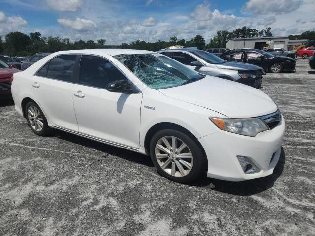 Toyota Camry Hybrid 2014 White 2.5L 4 vin: 4T1BF1FK6FU487238