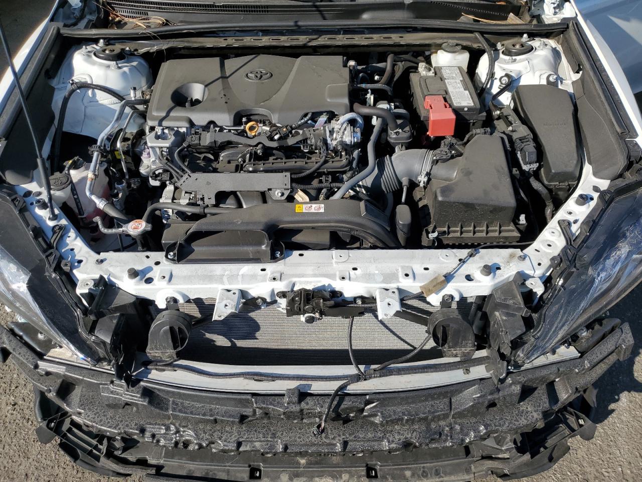 Toyota Camry XSE 2021 White – 2.5L FWD Sport Sedan | VIN: 4T1K61AK2MU483689