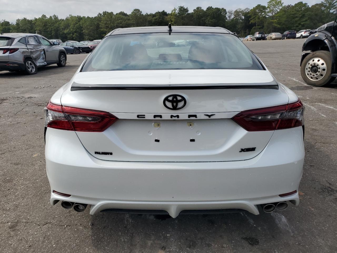 Toyota Camry Xse 2021 White 2.5L 4 vin: 4T1K61AKXMU476490