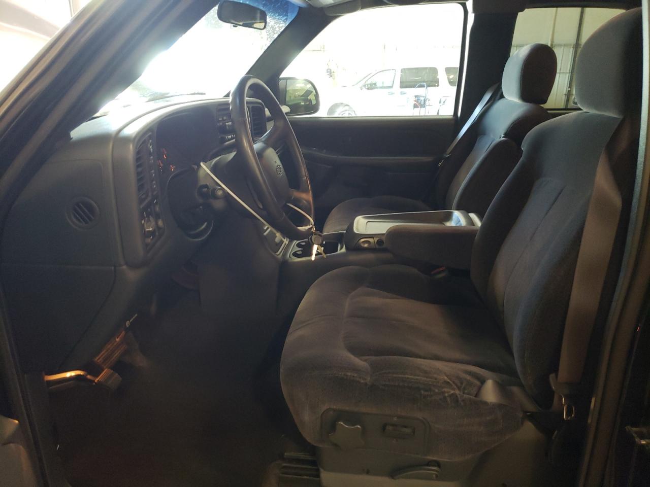 1999 CHEVROLET SILVERADO - 2GCEK19T5X1180092