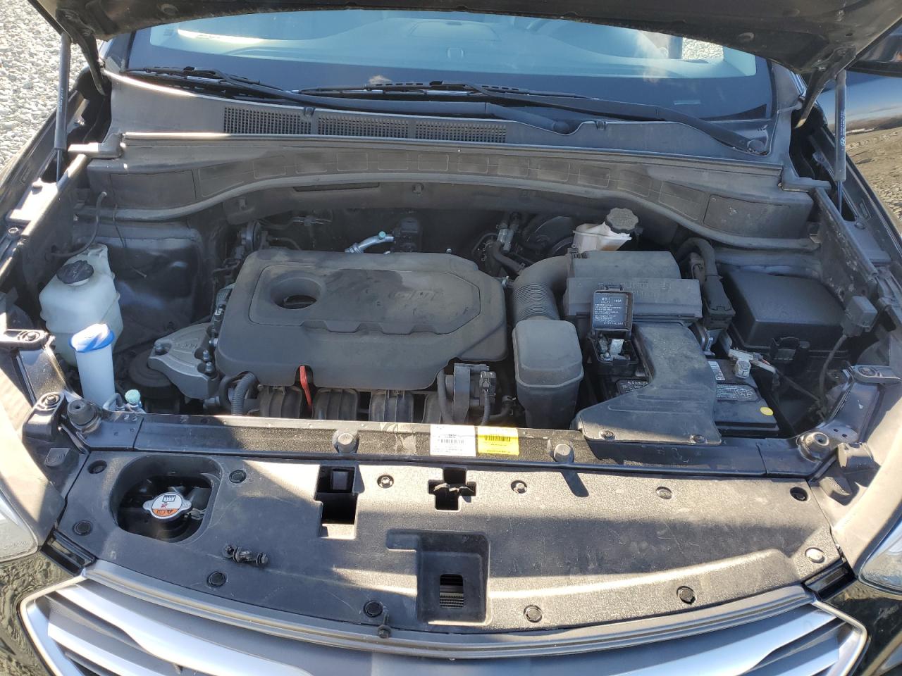 2017 HYUNDAI SANTA FE S - 5NMZU3LB9HH018101