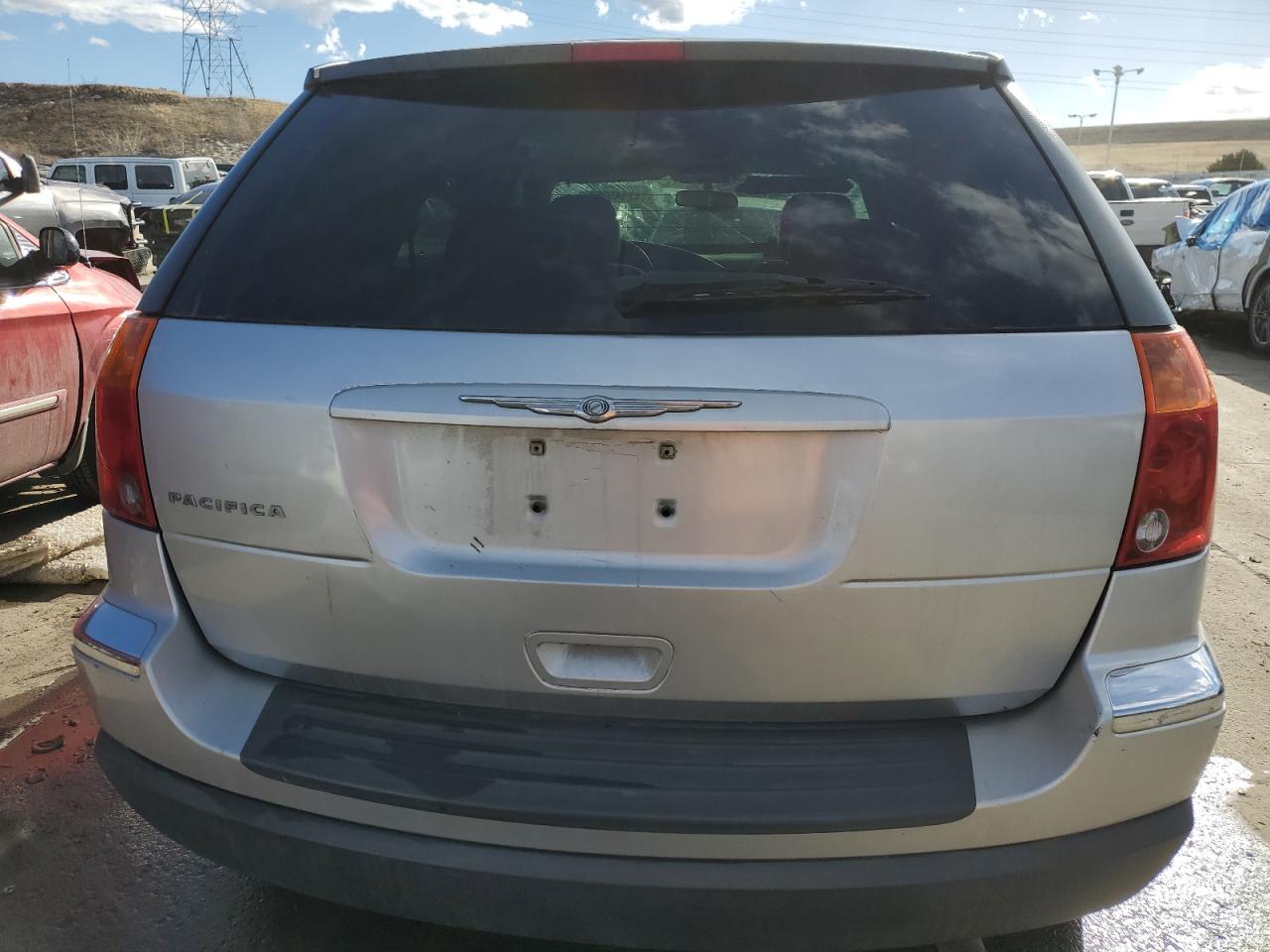 2004 CHRYSLER PACIFICA - 2C8GM68474R520428