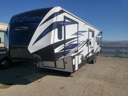 2019 FUZI CAMPER - 4YDF37327KF810469