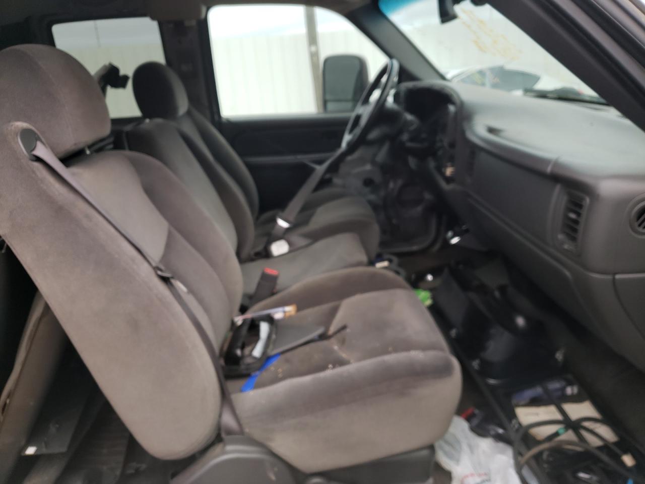 2005 GMC SIERRA K25 - 1GTHK29285E224396