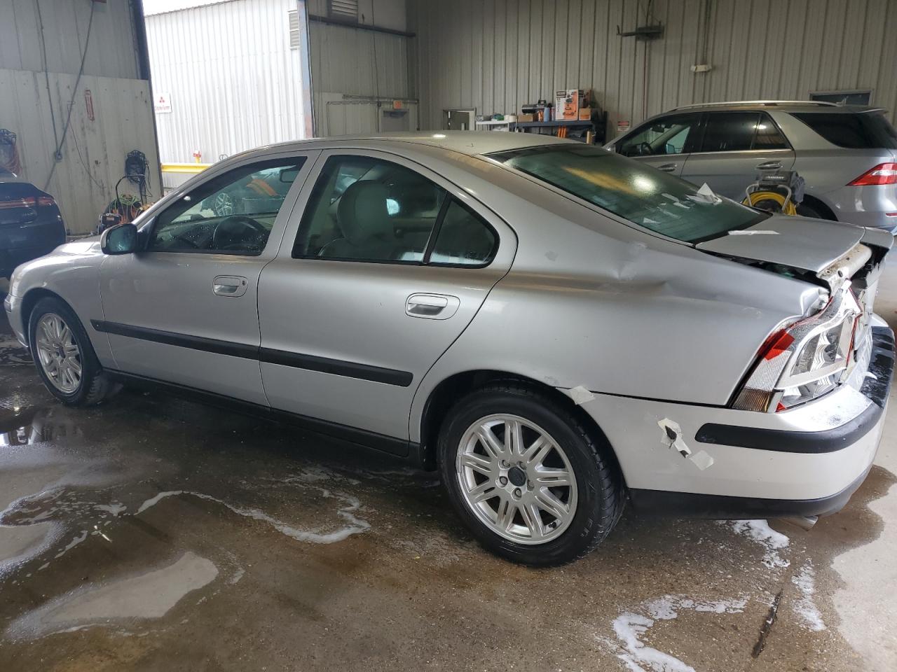 2003 VOLVO S60 - YV1RS61T532280997