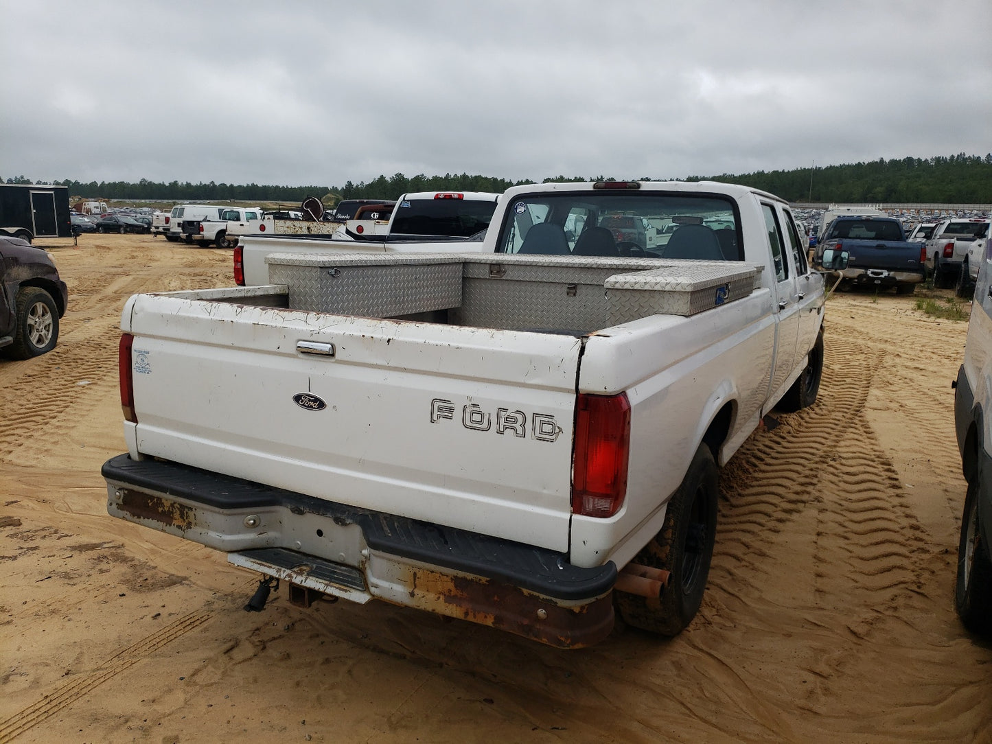 1997 FORD F350 - 1FTJW35G7VEC03777